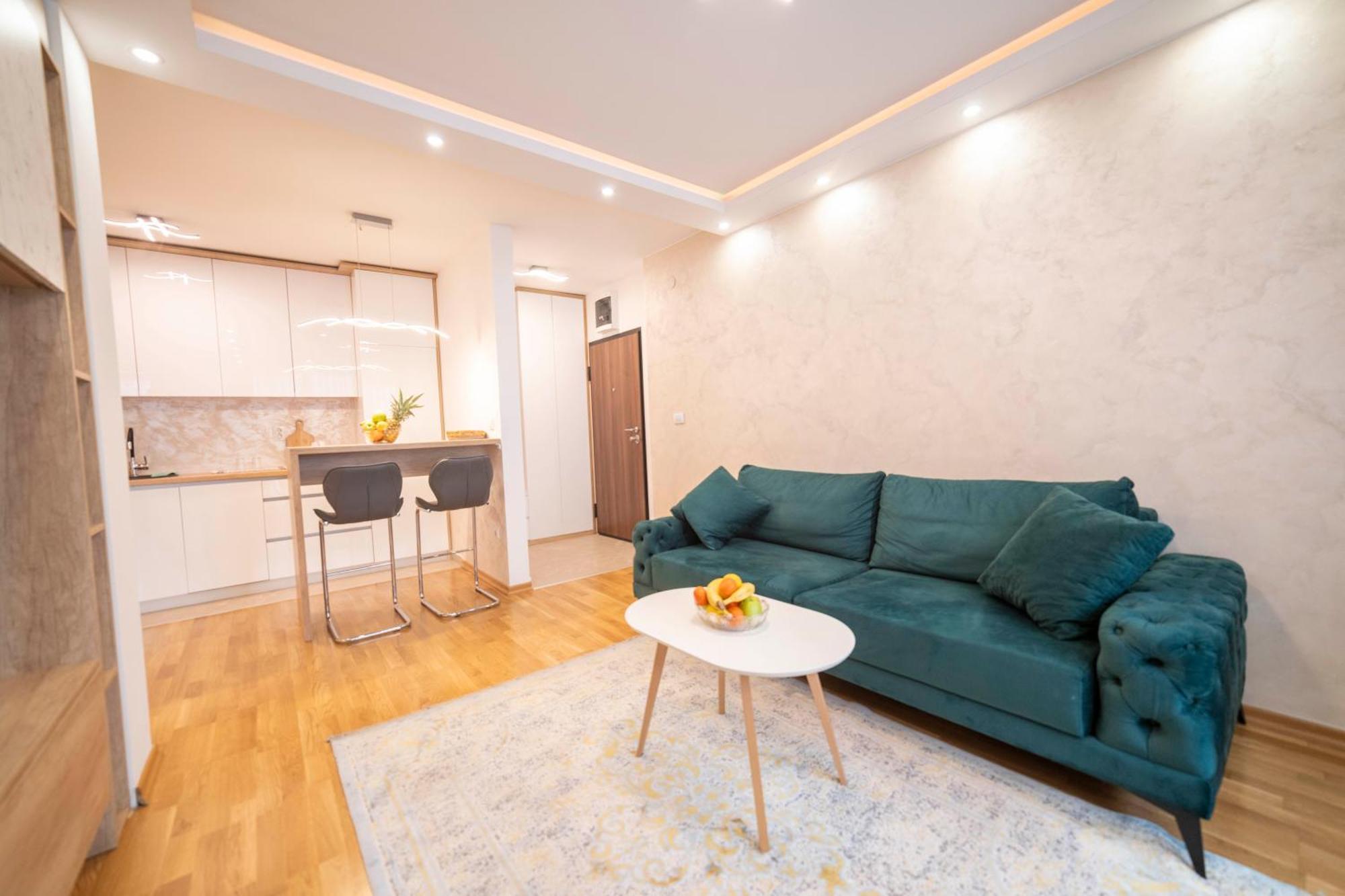 Apartment 5 Star Lukavica Екстериор снимка