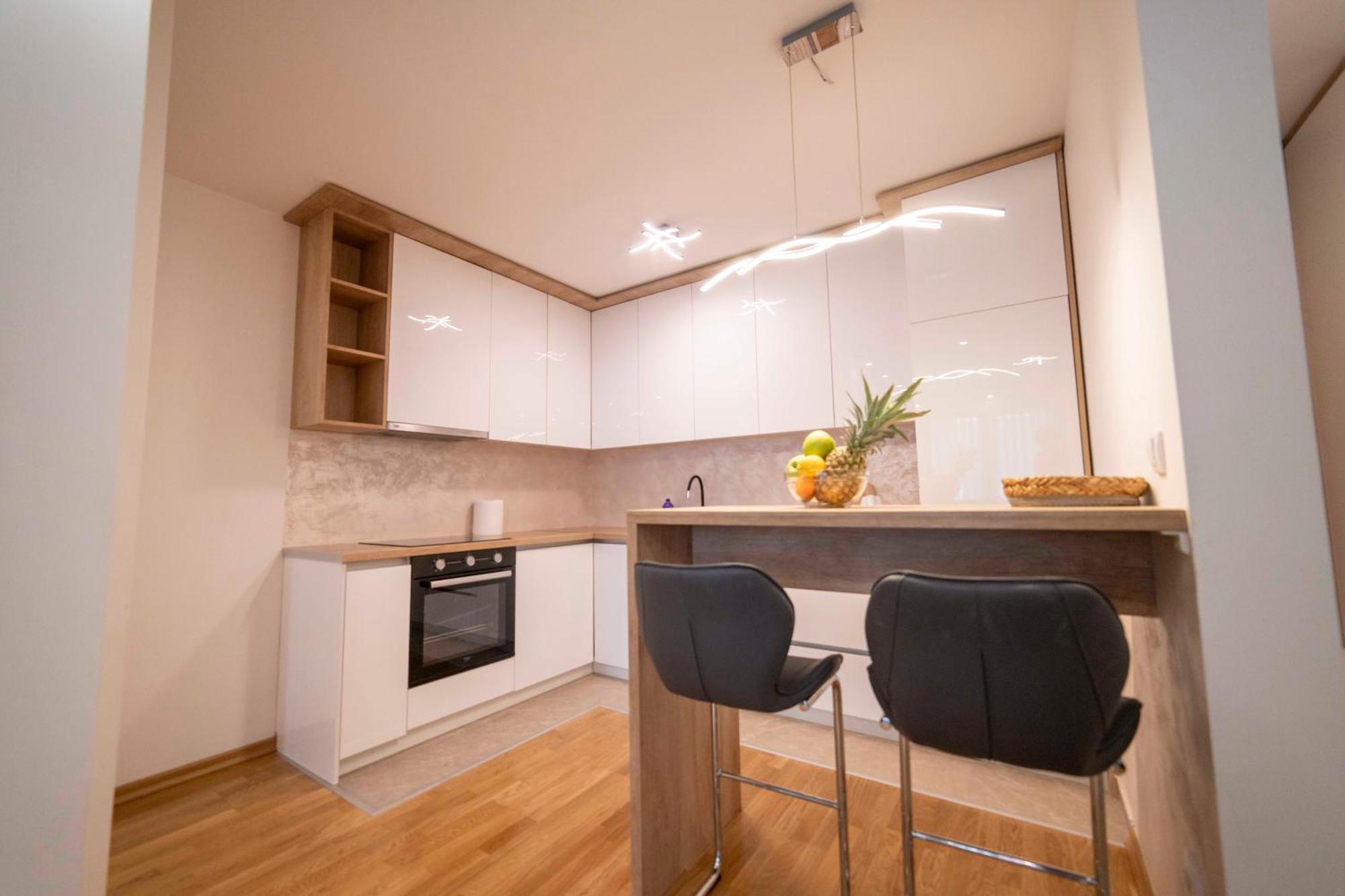Apartment 5 Star Lukavica Екстериор снимка