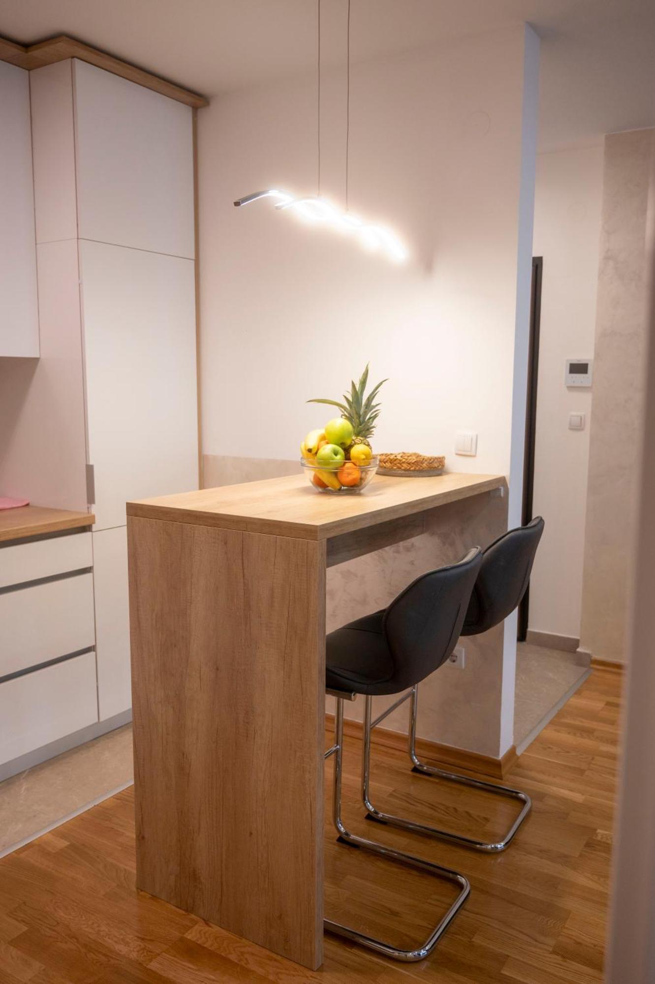 Apartment 5 Star Lukavica Екстериор снимка
