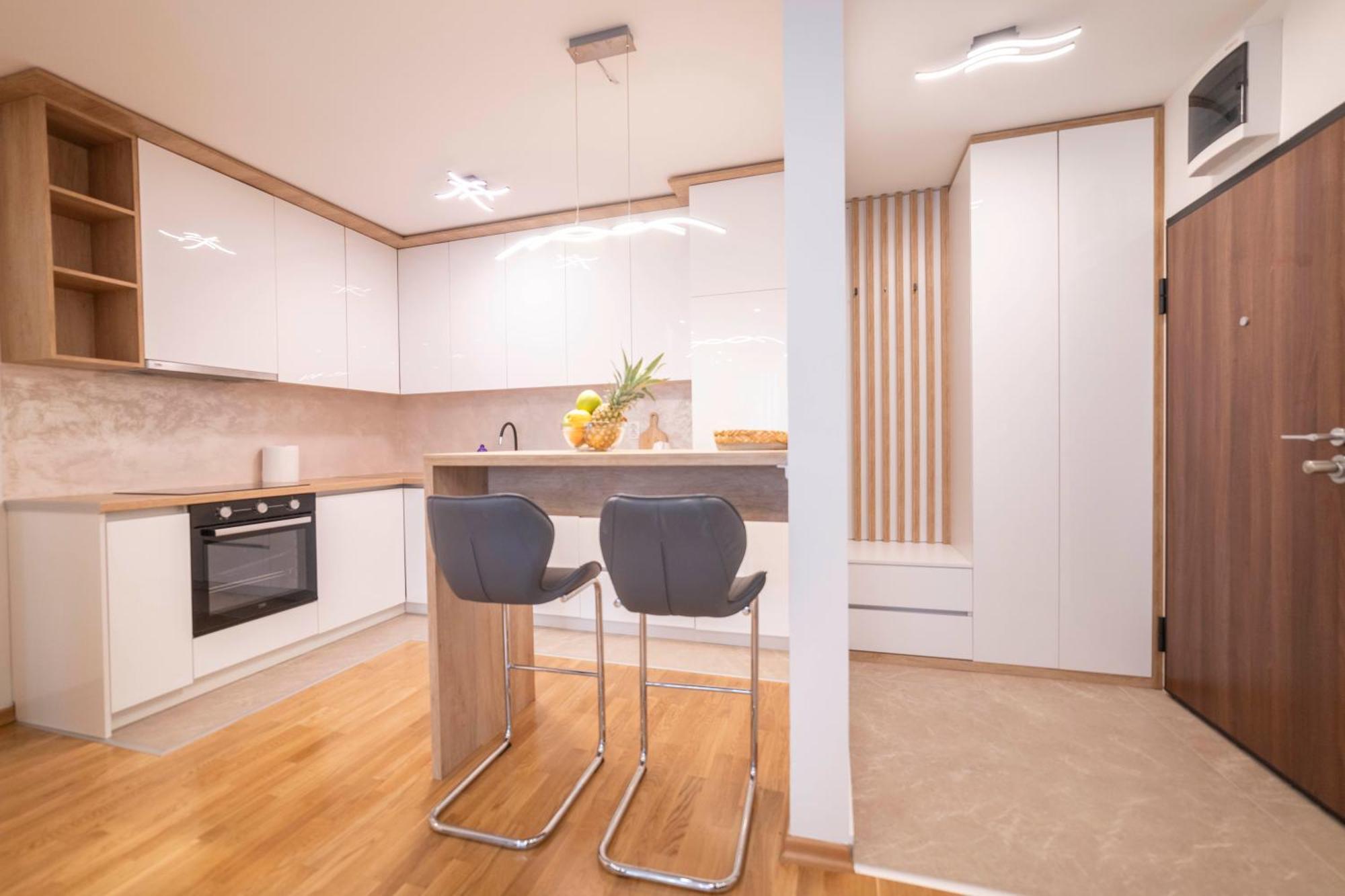Apartment 5 Star Lukavica Екстериор снимка