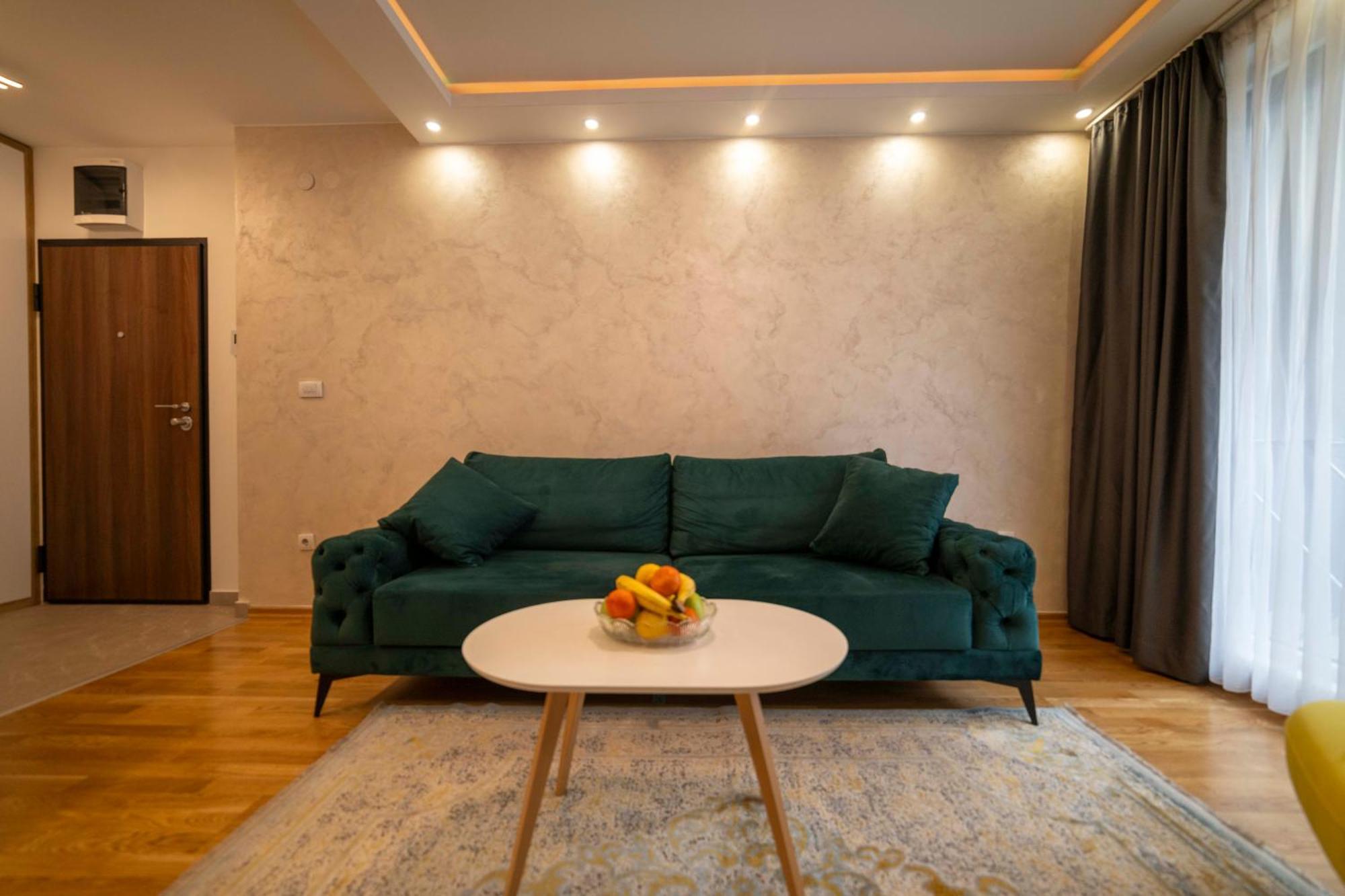 Apartment 5 Star Lukavica Екстериор снимка